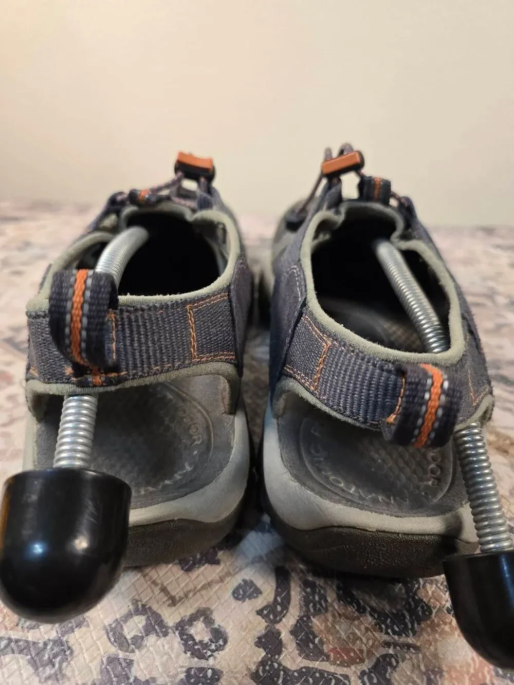 Keen Newport H2 Hiking Trail Shoe Closed Toe Blue 10.5 Fisherman Sandals